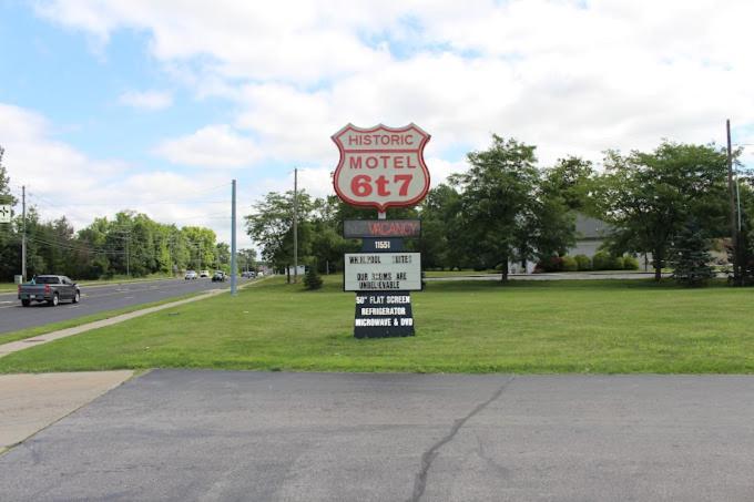 Blisspoint Inn Fka Motel 6T7 Indianapolis Exterior photo